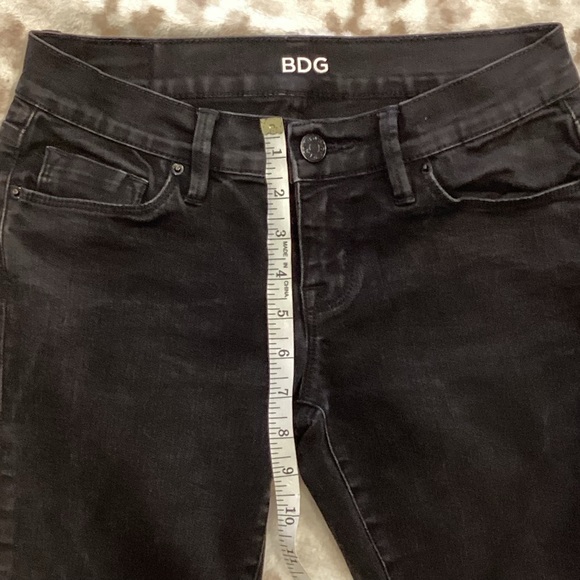 BDG Urban Outfitters Low Rise Twig Black Denims, Size 27 W 24 L - Picture 6 of 10
